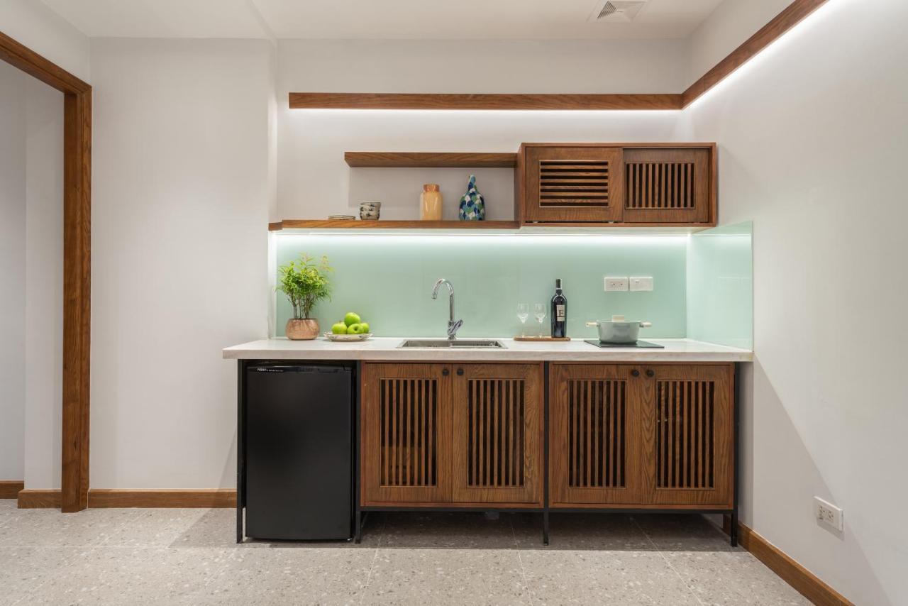 Le Parfum Apartment And Hotel Hanoi Esterno foto