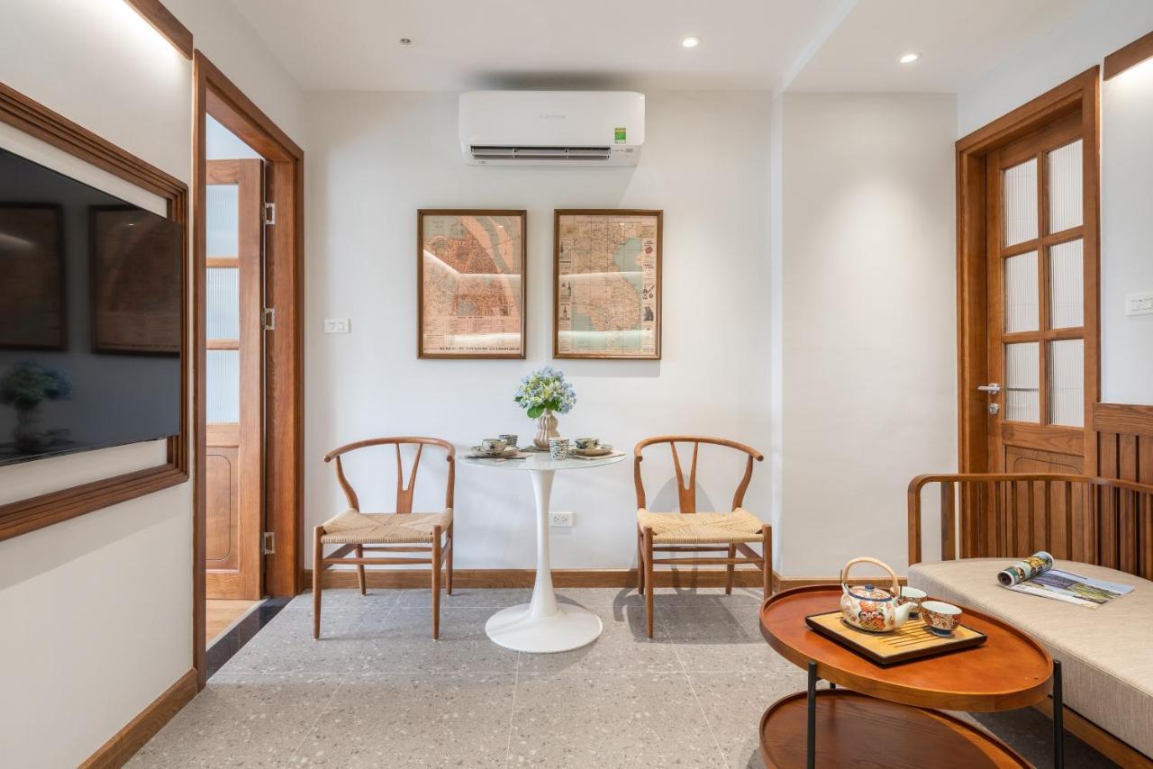 Le Parfum Apartment And Hotel Hanoi Esterno foto