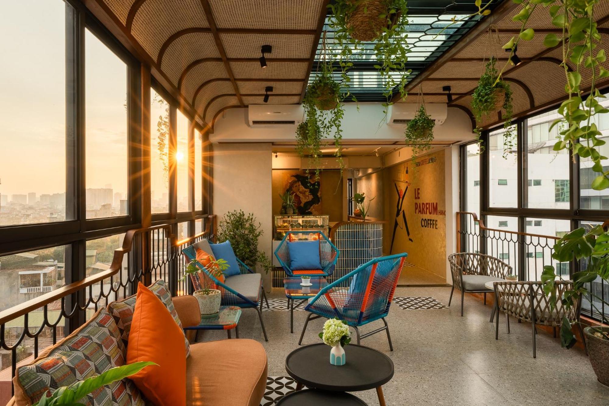 Le Parfum Apartment And Hotel Hanoi Esterno foto