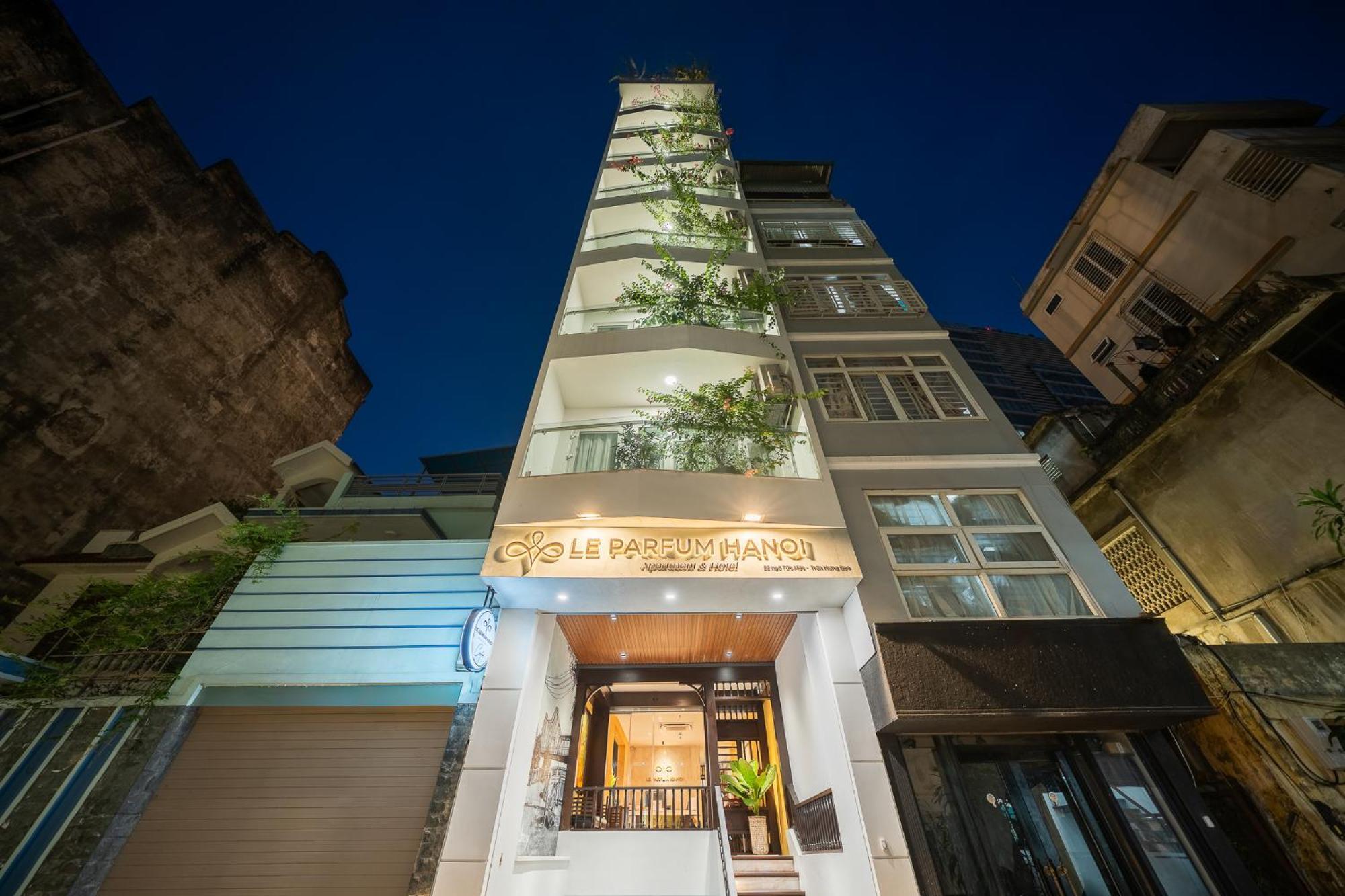 Le Parfum Apartment And Hotel Hanoi Esterno foto