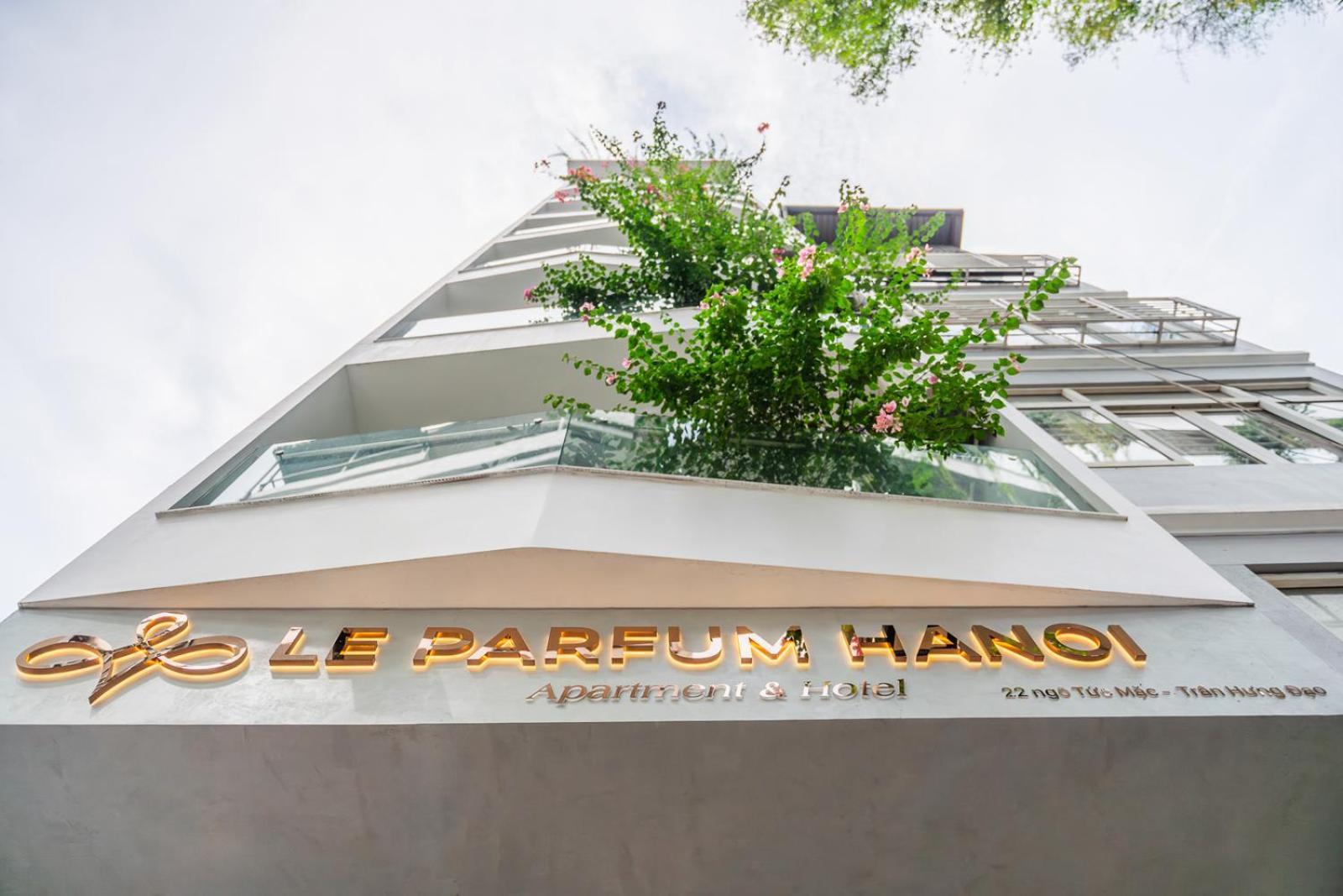 Le Parfum Apartment And Hotel Hanoi Esterno foto