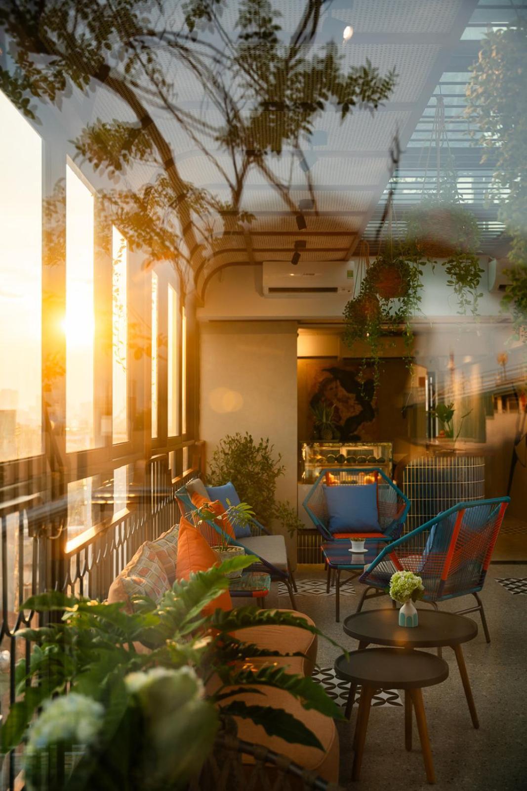 Le Parfum Apartment And Hotel Hanoi Esterno foto
