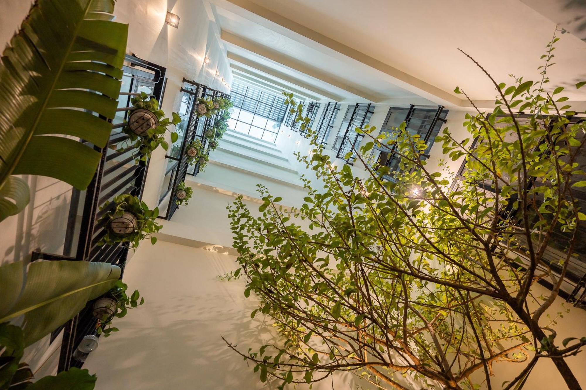 Le Parfum Apartment And Hotel Hanoi Esterno foto